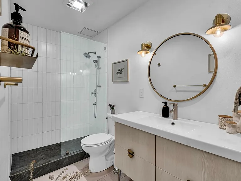 77 Fairmount Ave #105 — Photo 11