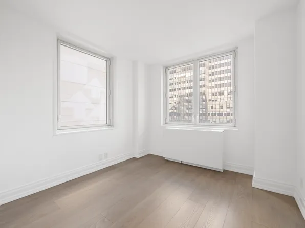 212 East 47th Street image 3 of 6