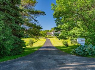 1730 Lewis Rd, Mount Horeb, WI 53572