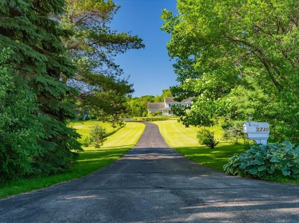 1730 Lewis Road, Mount Horeb, WI 53572