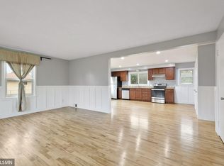 1810 English St, Saint Paul, MN 55109