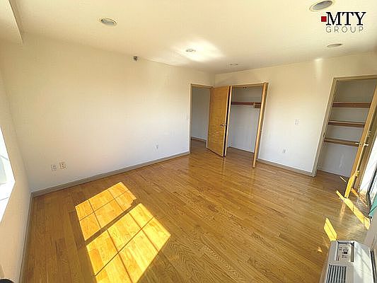5th image of 58-28 44th Ave #9