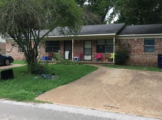 360 Broadwater Ln, Batesville, AR 72501