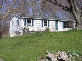 10755 Cutter Rd, Meadville, PA 16335