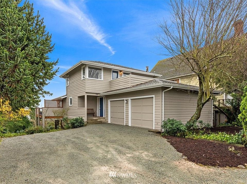 Welcome Home!  New exterior paint last spring.