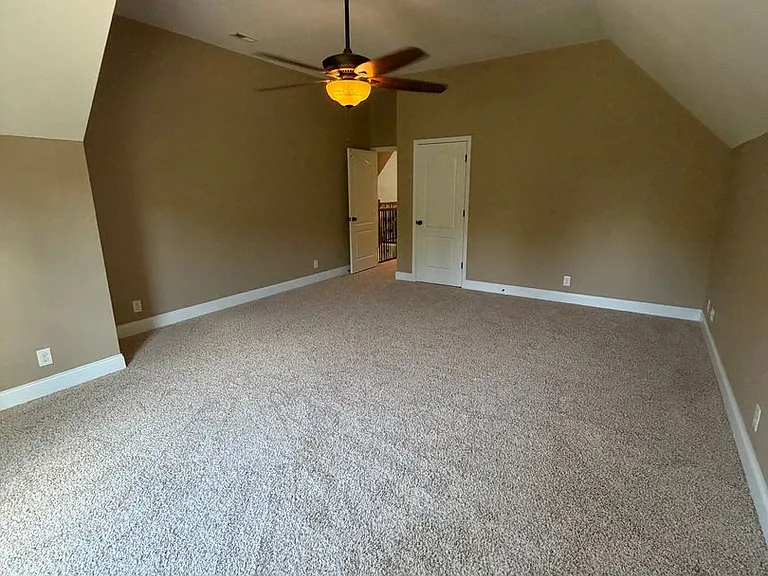 266 Turnberry Cir — Photo 29