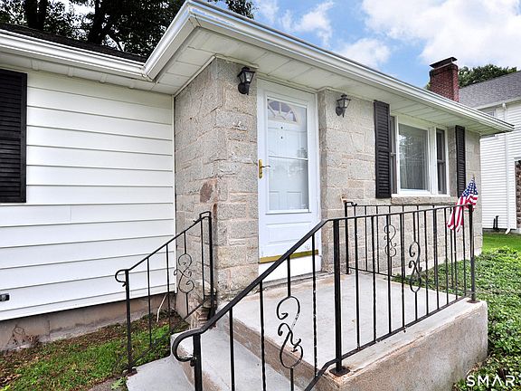 3rd image of 41 Josephine Terrace