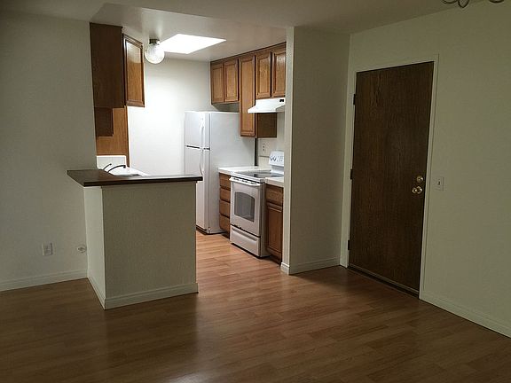 4th image of 898 Temple Ter Unit 318