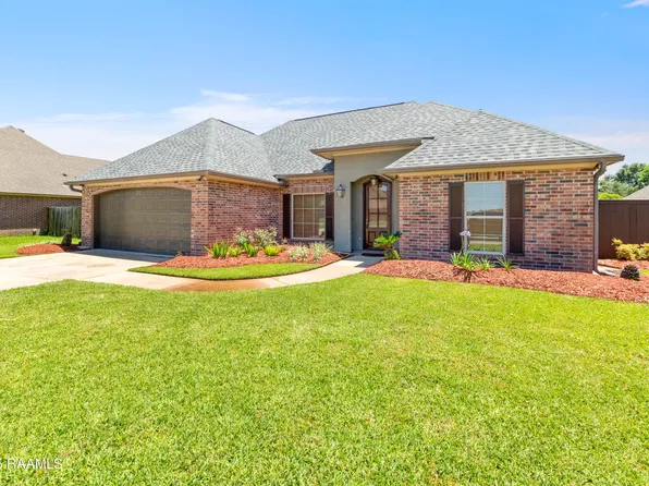205 Magnolia Knee Dr, Carencro, LA 70520