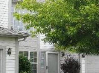 1230 Dunamon Dr, Bartlett, IL 60103