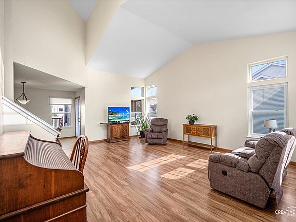 4th image of 1438 Westbury Cir
