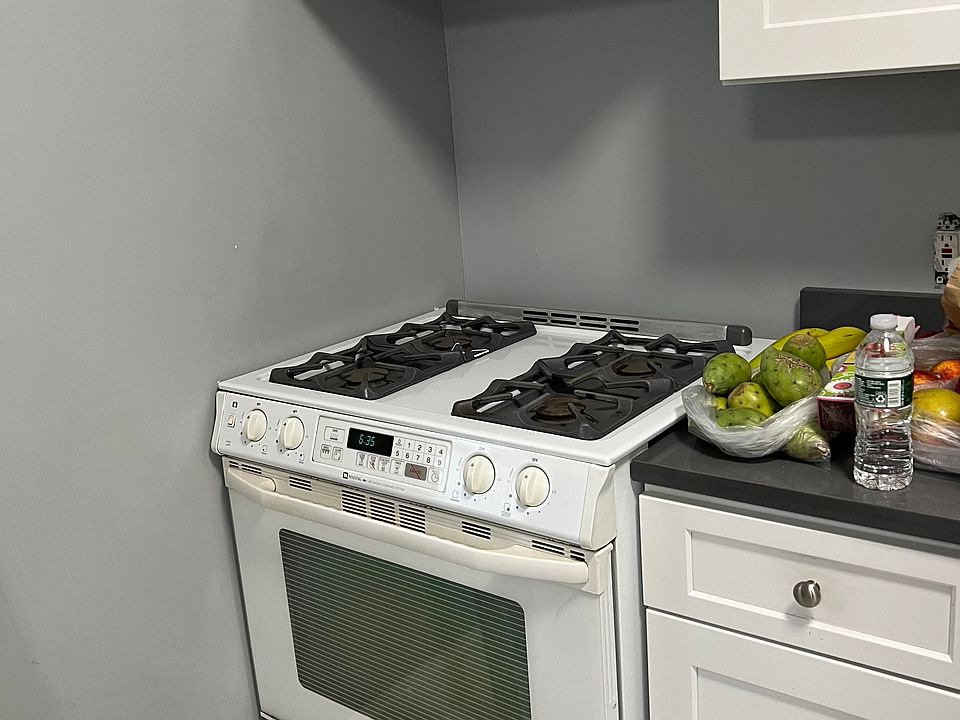 2nd image of 58 Garfield St #1
