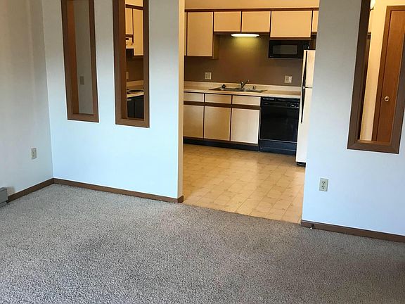 5th image of 1204 Bartosh Ln APT 13