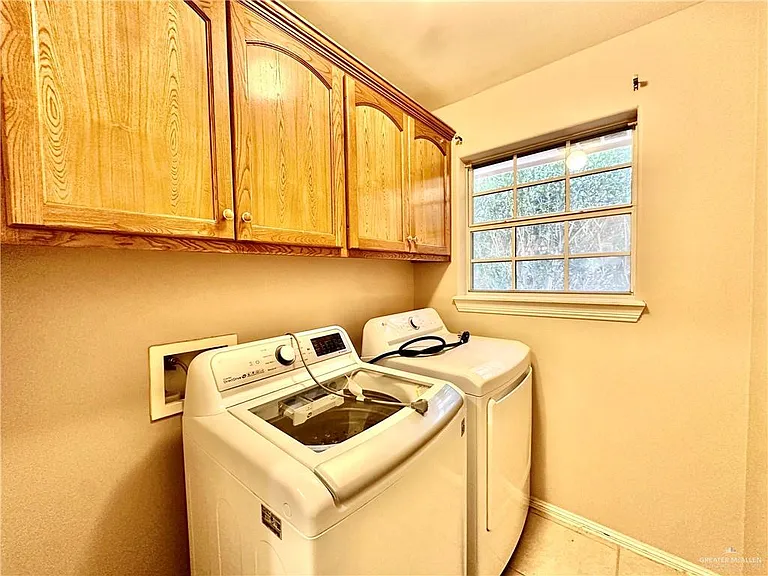 4104 San Roman St — Photo 16