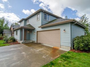 850 Spurlock St, Harrisburg, OR 97446