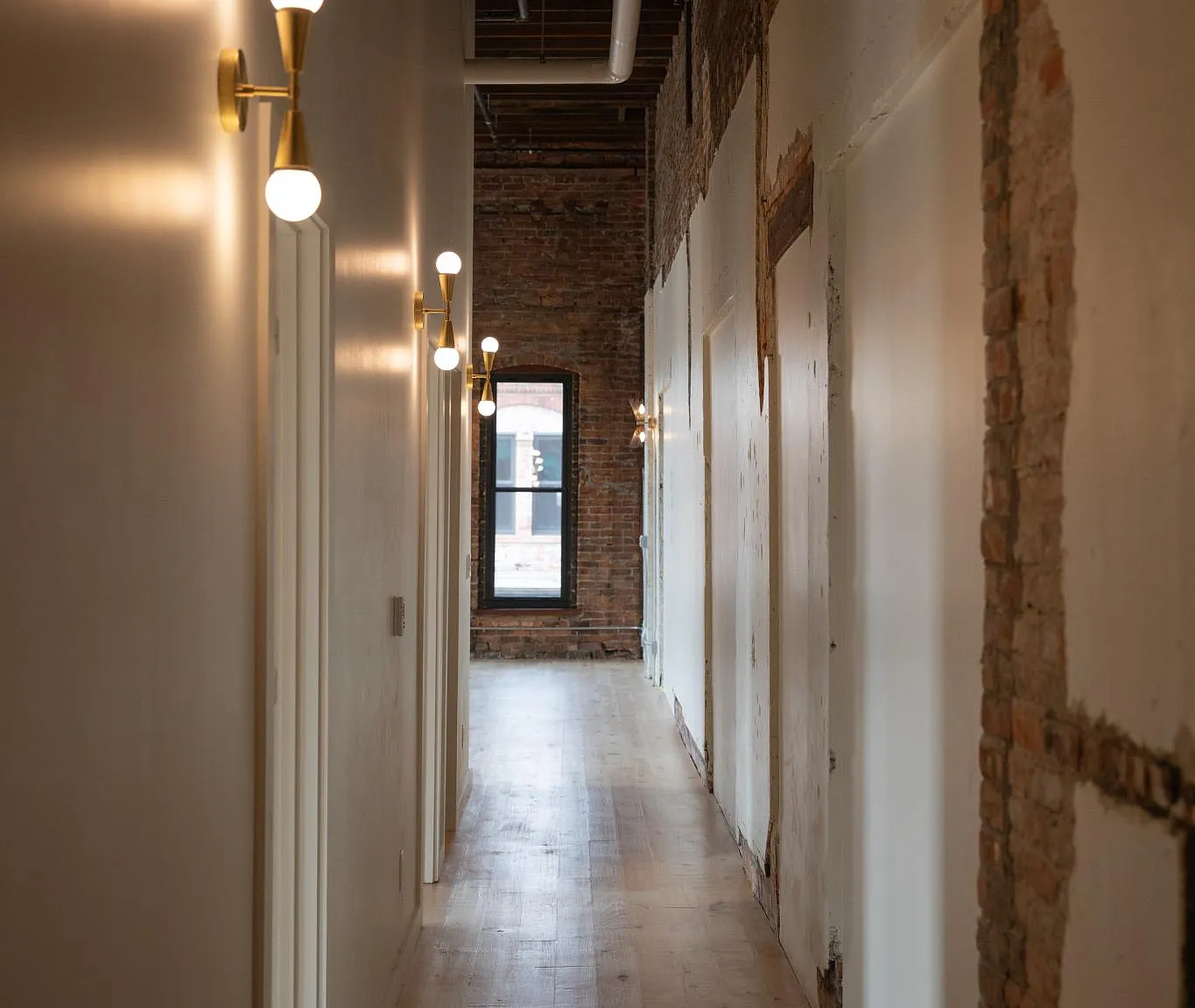 337 Broadway St — Photo 4