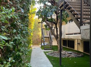 4934 Coldwater Canyon Ave, Sherman Oaks, CA 91423