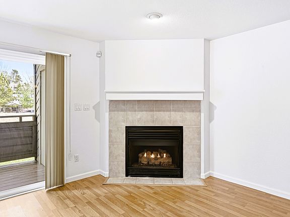 5th image of 23712 Pondview Pl #A