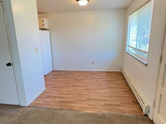 5th image of 714-728 NE Savage St #722