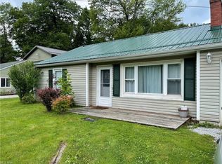 16028 Madison Rd, Middlefield, OH 44062