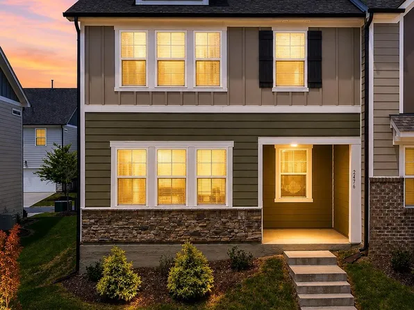 2476 Hutch Ln, Apex, NC 27523