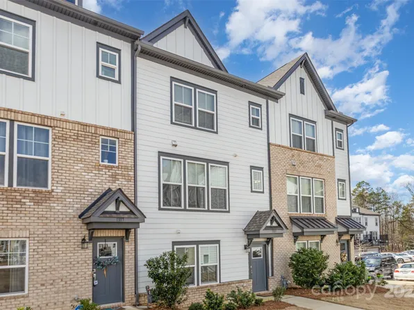 13113 Simoneaux Ln, Charlotte, NC 28277
