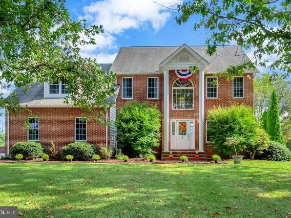 27537 Mine Run Rd, Rhoadesville, VA 22542