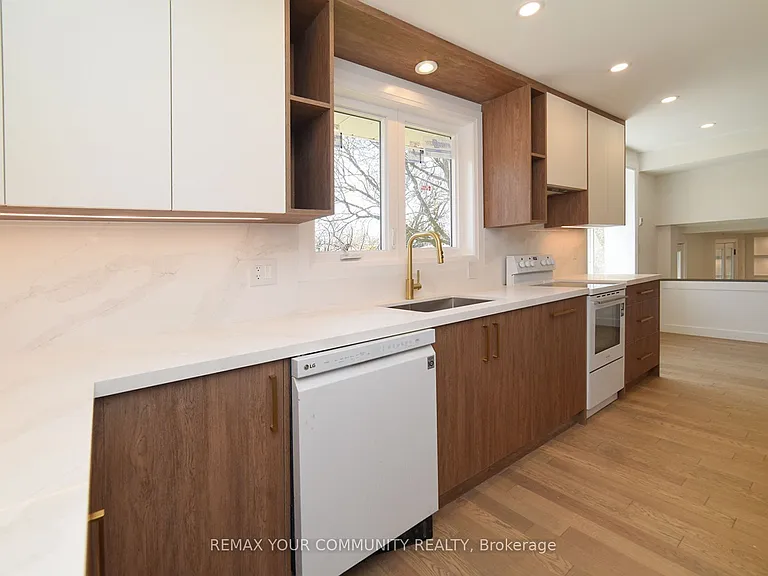 29 Colonsay Rd — Photo 13
