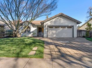 8 Nottingham Ct, Napa, CA 94558