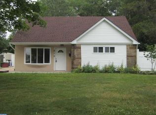 815 Winder Dr, Bristol, PA