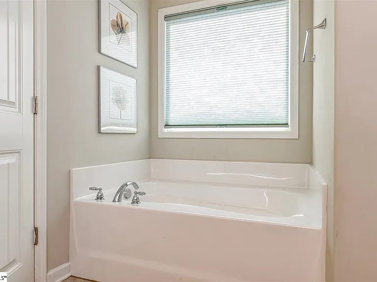 4000 Jones Peak Dr — Photo 4