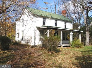 1068 S Hayfield Rd, Winchester, VA 22602