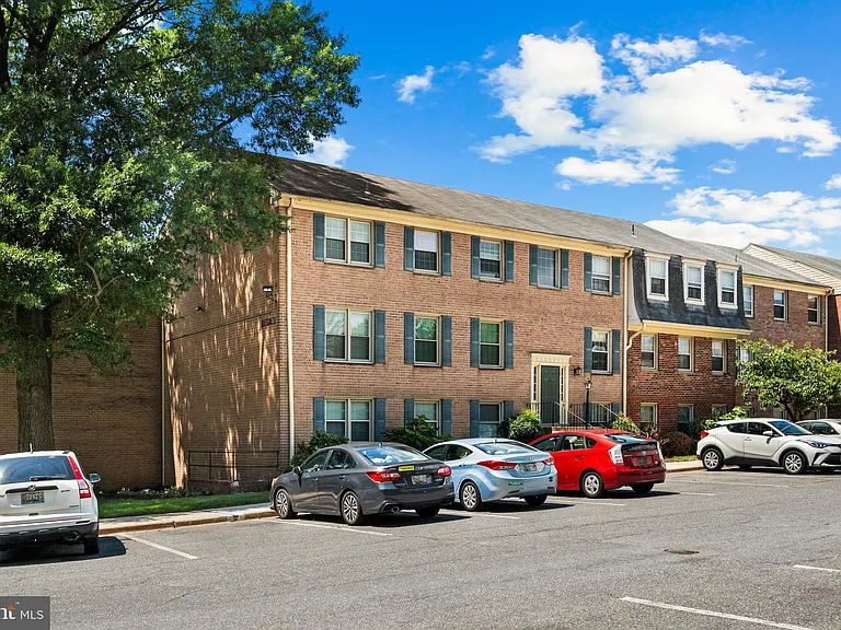 6034 Westchester Park Dr #1 — Photo 1
