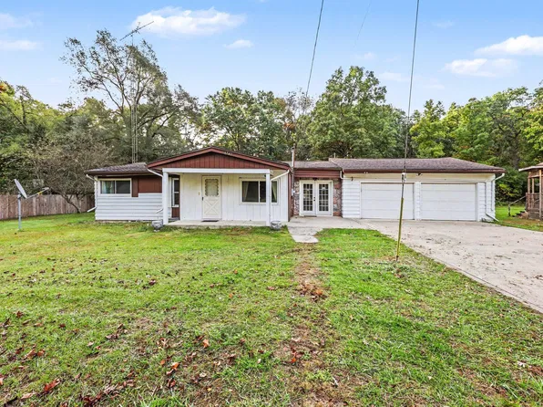 8741 Ann Arbor Rd, Grass Lake, MI 49240