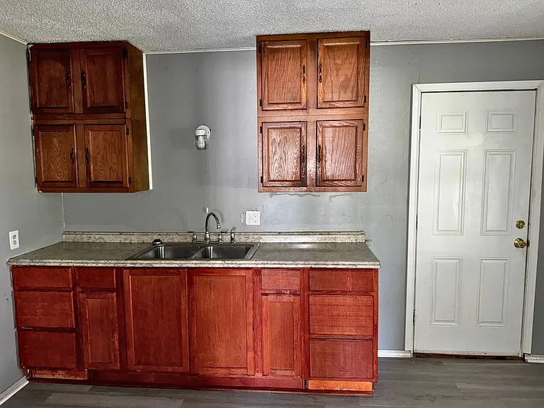 2604 Wenonah Ave — Photo 11
