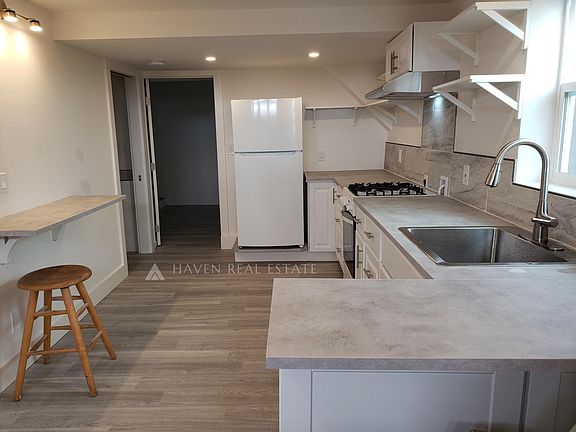 2nd image of 1738 Shasta St #B