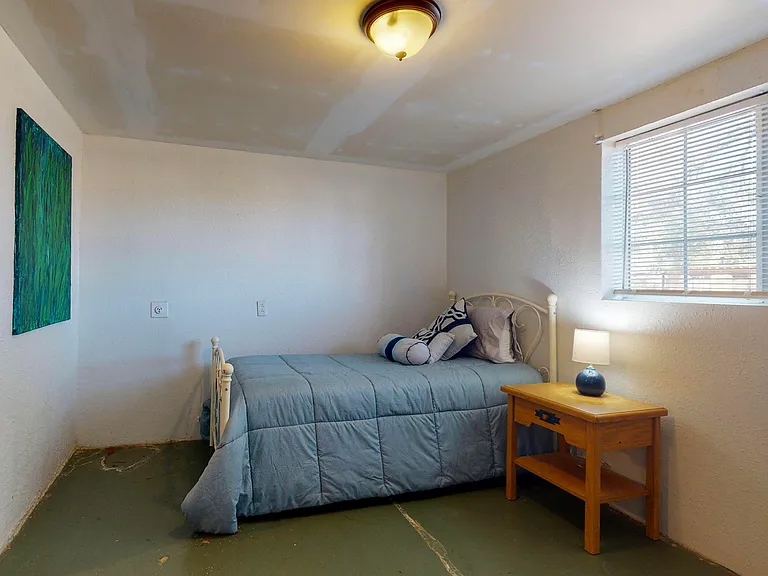 5 Hob Rd #B — Photo 10