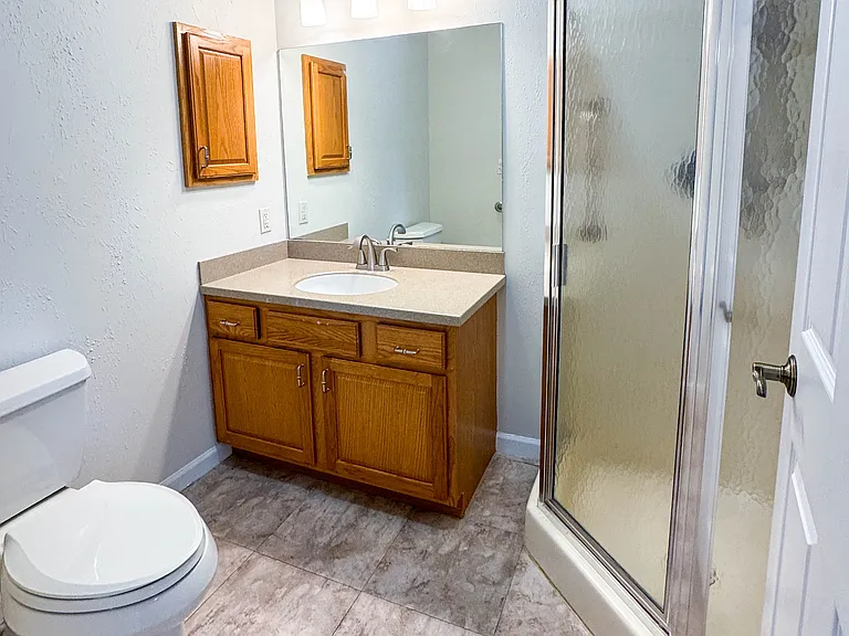 800 Hope Dr — Photo 12