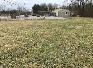 9540 Tallmadge Rd, Diamond, OH 44412