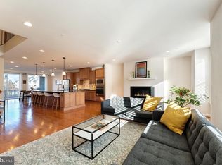 22477 Foundation Dr, Ashburn, VA