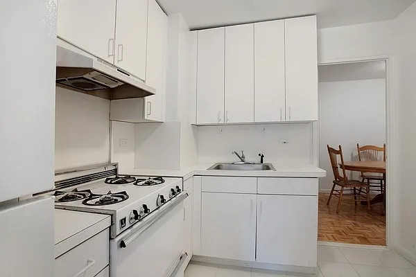 Sold by Corcoran | media 12