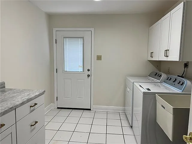 916 Martin Behrman Walk — Photo 20