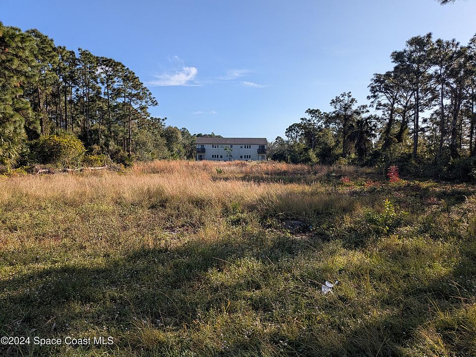 1st image of 441 Thor Ave SE