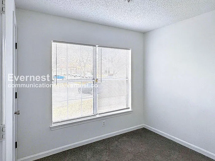 1011 Fallcrest Ct #202 — Photo 14