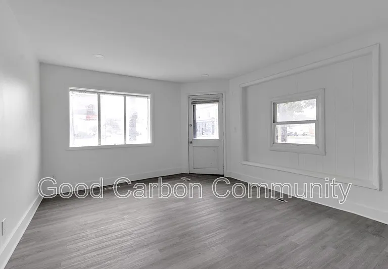 235 Oliver St #1 — Photo 3