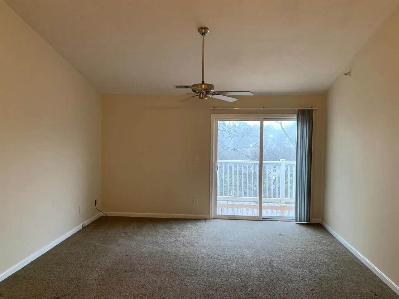 2 bed, 1075 sqft, $1,500 — Photo 4