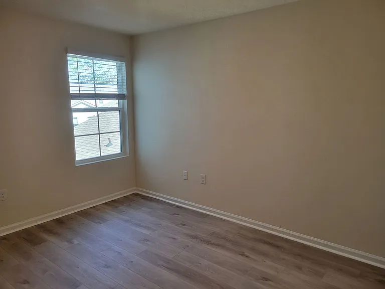 910 Observatory Pkwy — Photo 4