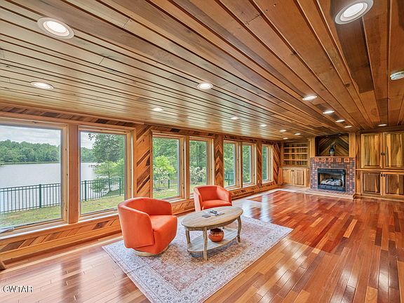 33rd image of this home