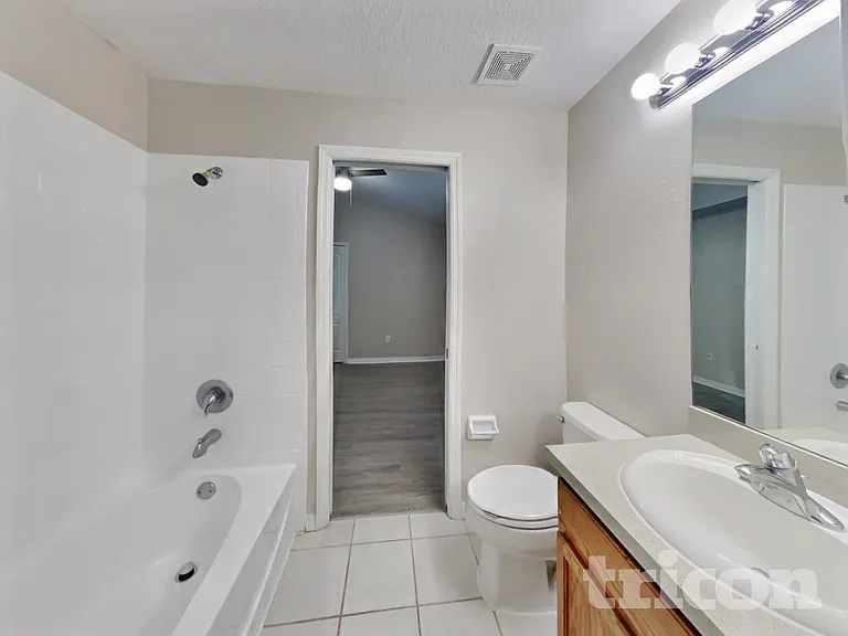 6944 Crown Lake Dr — Photo 19