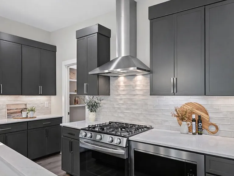 Noble Townhomes — Photo 3